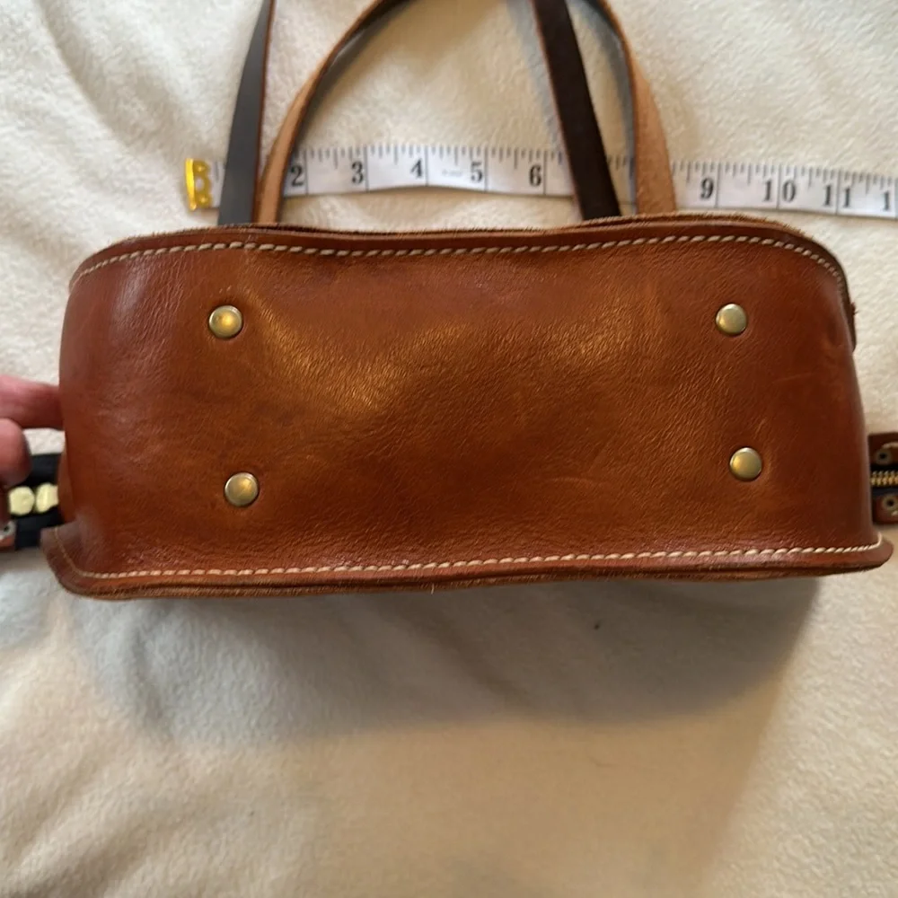 NWT 100% hand cut and sewn leather purse - Picture 10 of 12